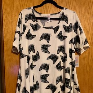 XL Cat Patterned Tee - NWT